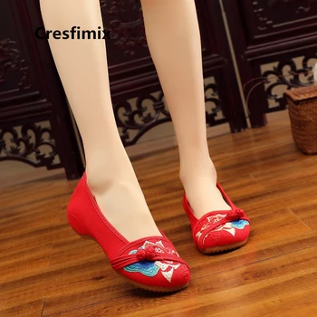 Cresfimix zapatos de mujer / женская повседневная высококачественная парусиновая обувь на плоской подошве в стиле ретро с традиционной вышивкой c2219